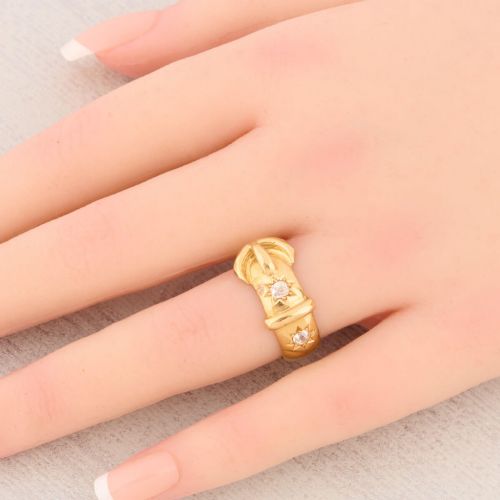 VINTAGE 18CT GOLD DIAMOND BUCKLE RING - ADDITIONAL PHOTO 1