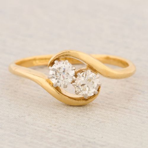 18CT GOLD 2 STONE DIAMOND RING 036 CARAT