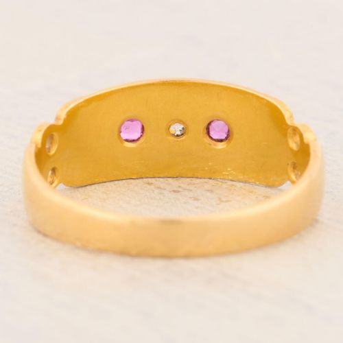 18CT GOLD RUBY AND DIAMOND GYPSY RING - ADDITIONAL PHOTO 4