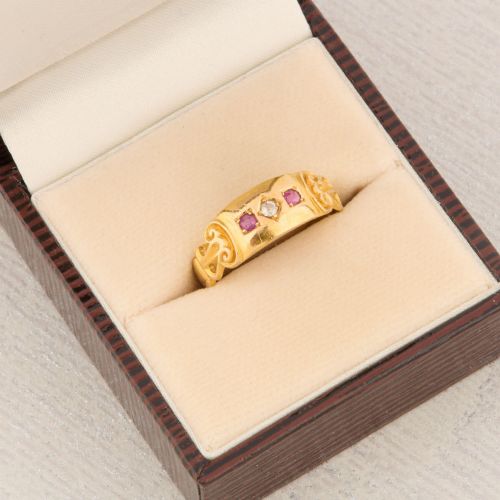 18CT GOLD RUBY AND DIAMOND GYPSY RING - ADDITIONAL PHOTO 7