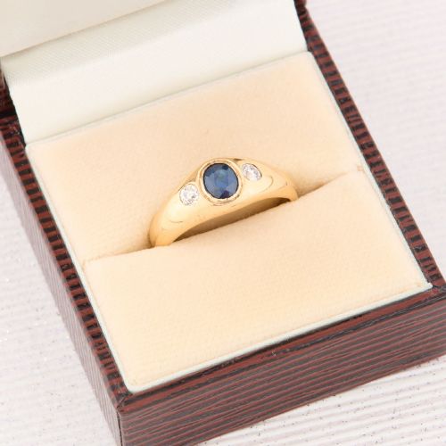 18CT GOLD SAPPHIRE AND DIAMOND GYPSY RING - ADDITIONAL PHOTO 6