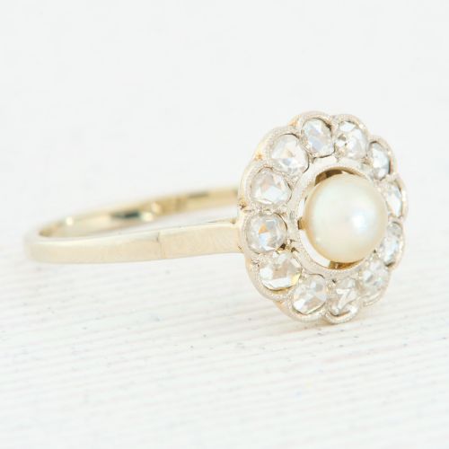 18CT WHITE GOLD PEARL AND DIAMOND CLUSTER RING - ADDITIONAL PHOTO 2