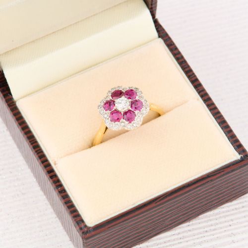 18CT GOLD RUBY DIAMOND FLORAL CLUSTER RING - ADDITIONAL PHOTO 7