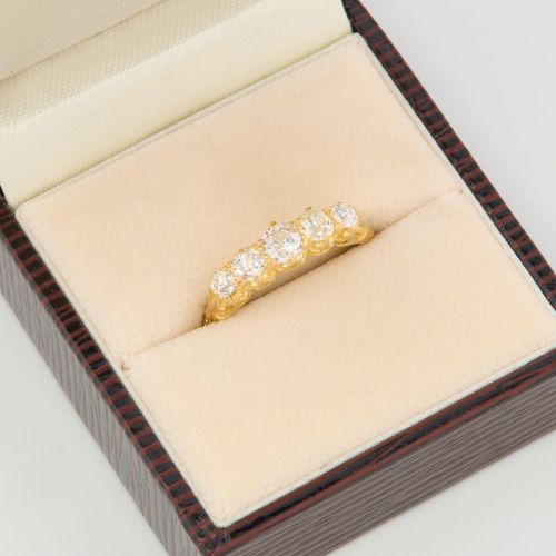 18CT GOLD OLD CUT 5 STONE DIAMOND RING 083 CARAT - ADDITIONAL PHOTO 6