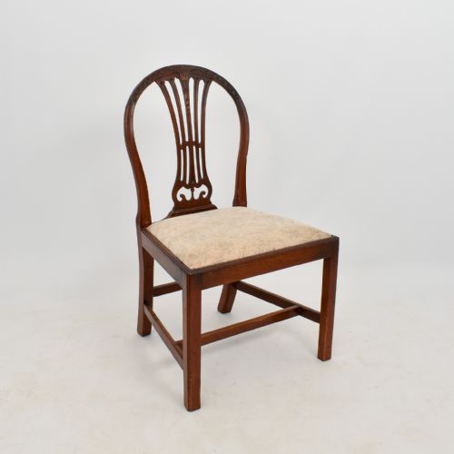 Set of 6 Mahogany Hepplewhite Dining Chairs Circa 1760