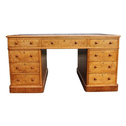 A RARE 19TH CENTURY BIRDS EYE MAPLE PARTNERS DESK - ADDITIONAL PHOTO 2