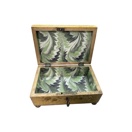 GEORGIAN CHINOISERIE YELLOW LACQUER BOX - ADDITIONAL PHOTO 4
