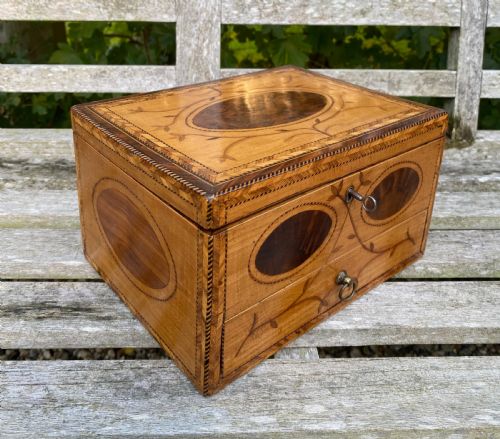 RARE GEORGIAN HAREWOOD MARQUETRY BOX C 1800 - ADDITIONAL PHOTO 2