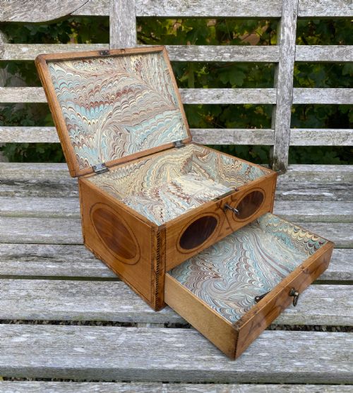 RARE GEORGIAN HAREWOOD MARQUETRY BOX C 1800 - ADDITIONAL PHOTO 3
