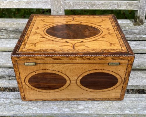 RARE GEORGIAN HAREWOOD MARQUETRY BOX C 1800 - ADDITIONAL PHOTO 6
