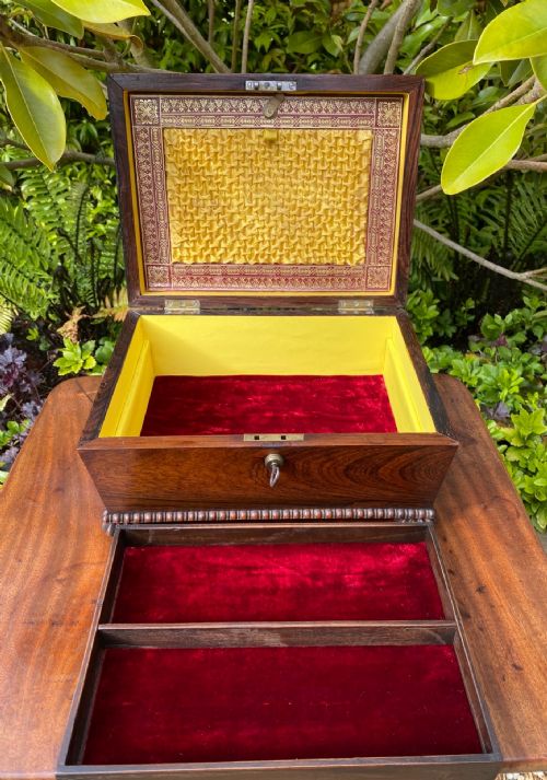 REGENCY ROSEWOOD JEWELLERY BOX - ADDITIONAL PHOTO 3