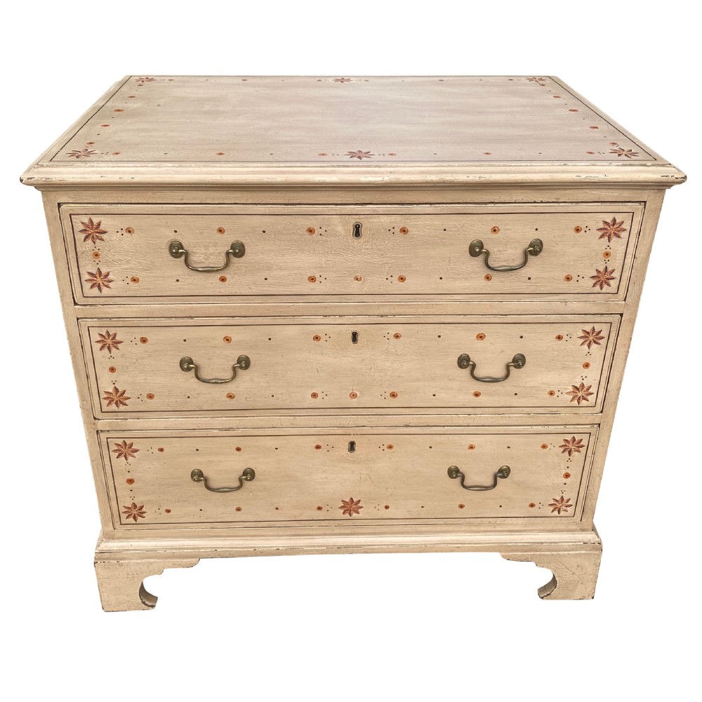 Beautifully Decorated Georgian Chest Of Drawers Of Small Proportions