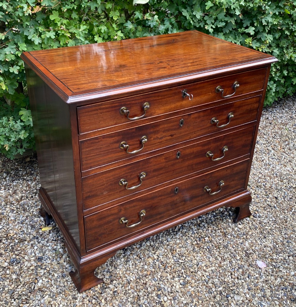 Georgian Solid Mahogany Chest Of Drawers Of Small Proportions With Ogee Feet & Swan Neck Handles View V