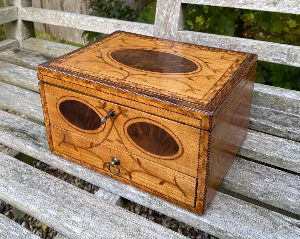 Rare Georgian Harewood & Marquetry Box c. 1800 View VIII