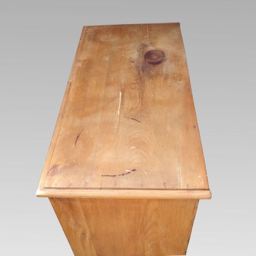 CHARMING ANTIQUE 19TH CENTURY VICTORIAN PINE CHEST OF DRAWERS - ADDITIONAL PHOTO 3