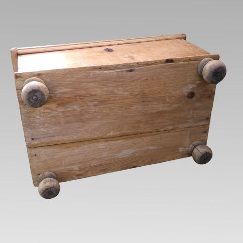 CHARMING ANTIQUE 19TH CENTURY VICTORIAN PINE BLANKET BOX STORAGE CHEST - ADDITIONAL PHOTO 6