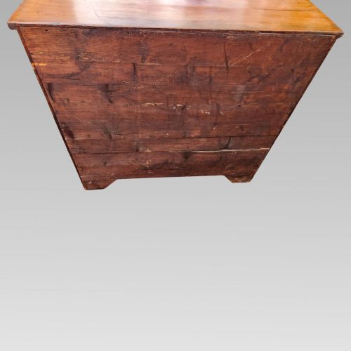 FABULOUS ANTIQUE VICTORIAN MAHOGANY CHEST OF DRAWERS BOW FRONT TURNED HANDLES - ADDITIONAL PHOTO 7