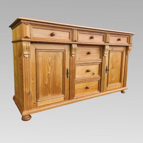Exceptional Quality Antique Pitched Pine Kitchen Dresser Sideboard