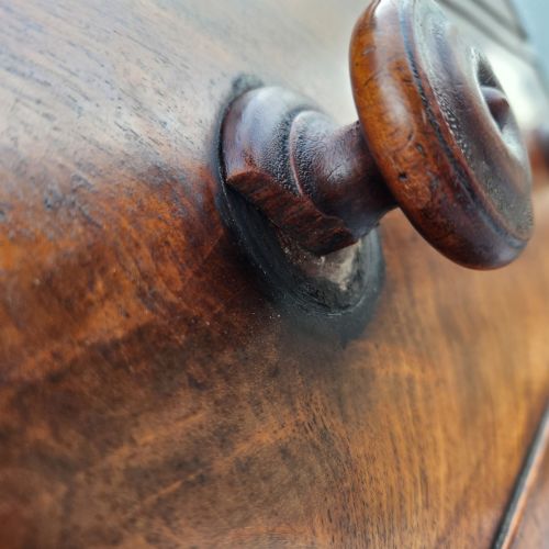 FABULOUS ANTIQUE VICTORIAN MAHOGANY CHEST OF DRAWERS W TURNED KNOB HANDLES - ADDITIONAL PHOTO 10