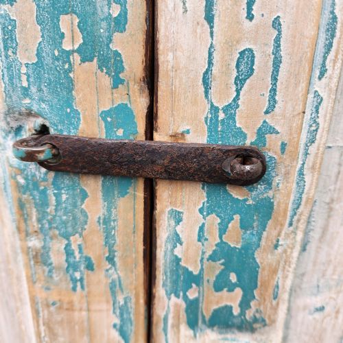 STUNNING RECLAIMED INDIAN CEDAR PAINTED STORAGE CUPBOARD OR WARDROBE W SHELVES - ADDITIONAL PHOTO 8