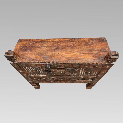 FABULOUS ANTIQUE INDIAN DAMCHIYA CARVED TEAK DOWRY CHEST STORAGE CABINET - ADDITIONAL PHOTO 5