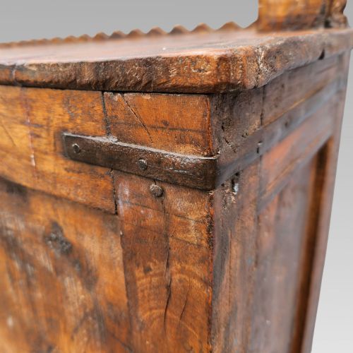 FABULOUS ANTIQUE INDIAN DAMCHIYA CARVED TEAK DOWRY CHEST STORAGE CABINET - ADDITIONAL PHOTO 10