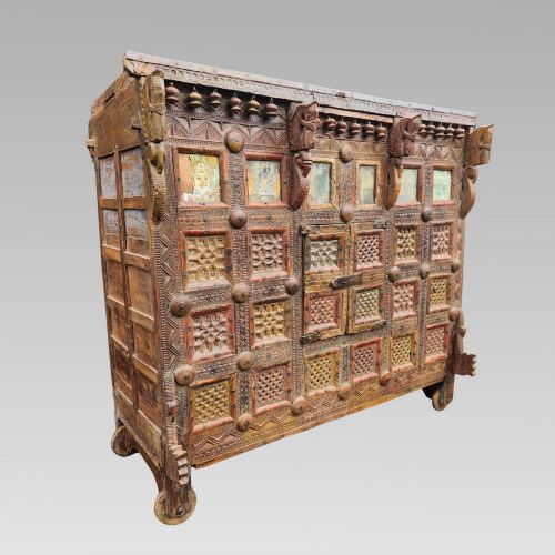 FABULOUS LARGE ANTIQUE INDIAN DAMCHIYA CARVED TEAK DOWRY CHEST STORAGE CABINET