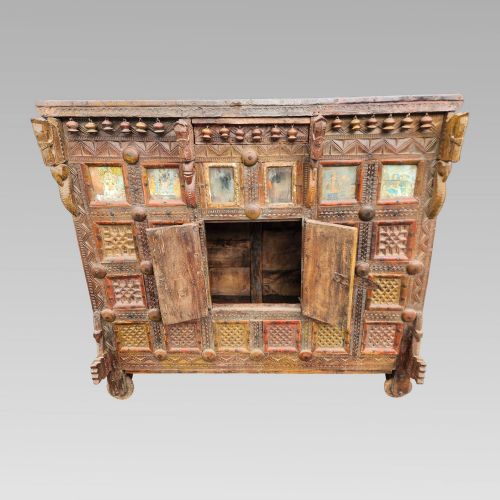 FABULOUS LARGE ANTIQUE INDIAN DAMCHIYA CARVED TEAK DOWRY CHEST STORAGE CABINET - ADDITIONAL PHOTO 3