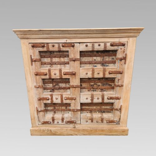FABULOUS UNIQUE HIGH QUALITY ANTIQUE INDIAN RECLAIMED TEAK STORAGE CUPBOARD - ADDITIONAL PHOTO 1