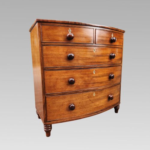 FABULOUS ANTIQUE VICTORIAN FLAME MAHOGANY BOW FRONT CHEST OF DRAWERS