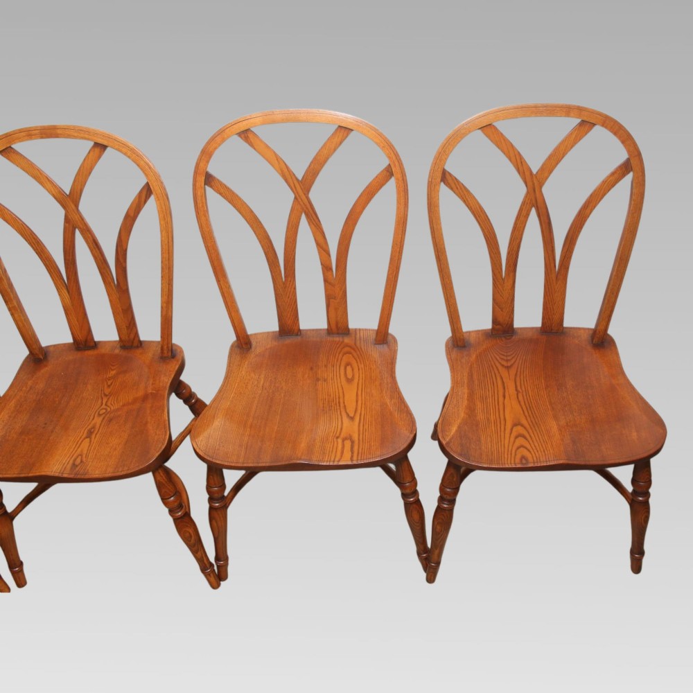 Exceptional Antique Elm Gothic Lace Back Six Farmhouse Kitchen Dining Chairs View II