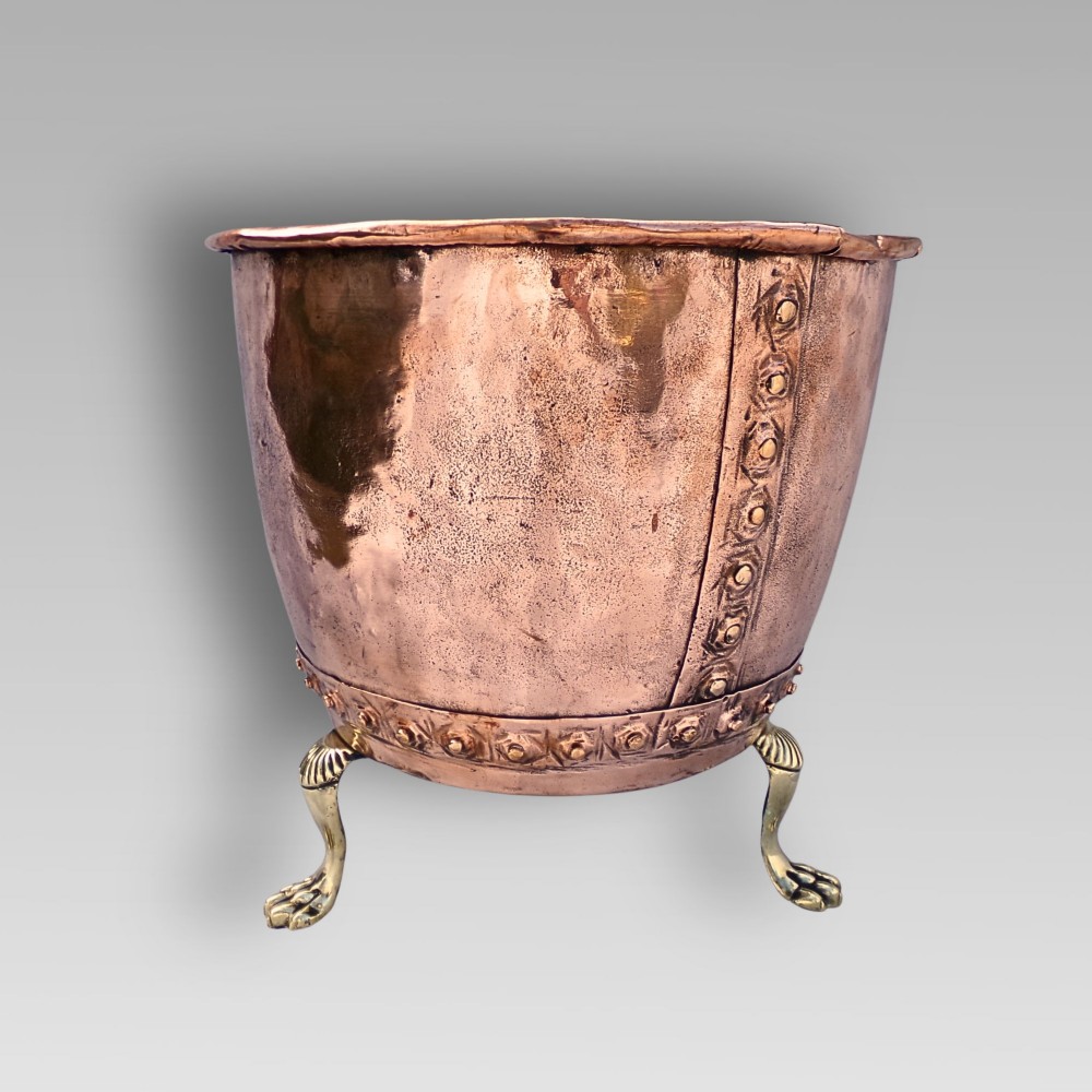 Exceptional Antique 19th Century Copper Riveted Brass Claw Feet Log Bucket, Coal View II