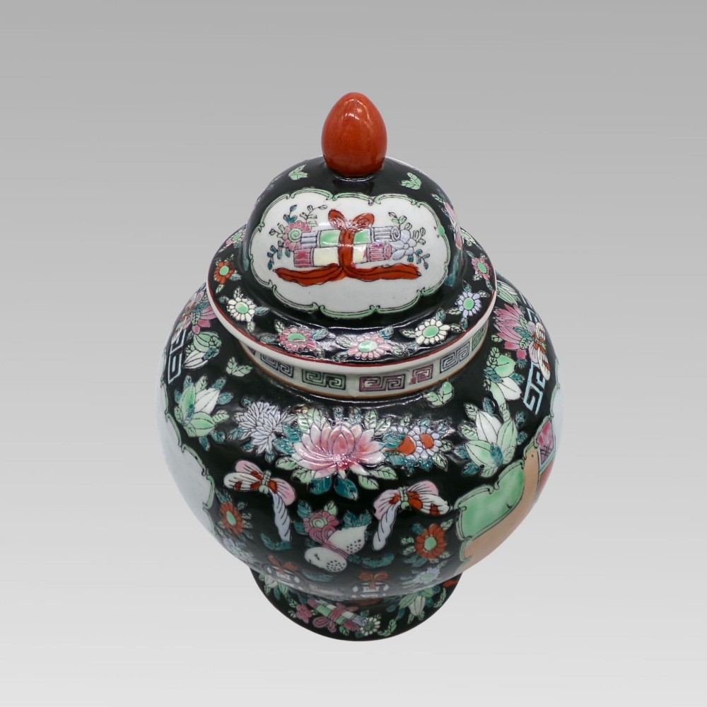 Stunning Chinese Famille Noir Oriental Hand Painted Lidded Ginger Spice Jar Urns View V