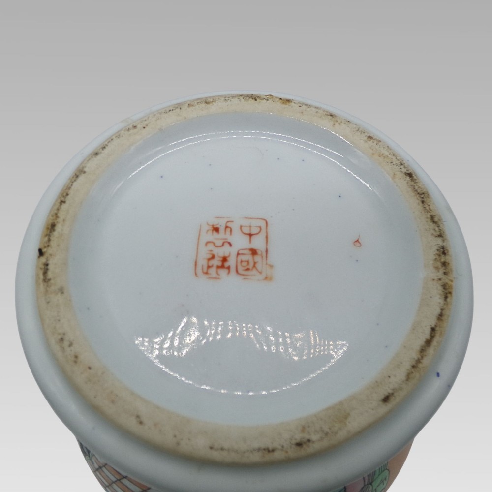 Stunning Chinese Famille Noir Oriental Hand Painted Lidded Ginger Spice Jar Urns View VIII