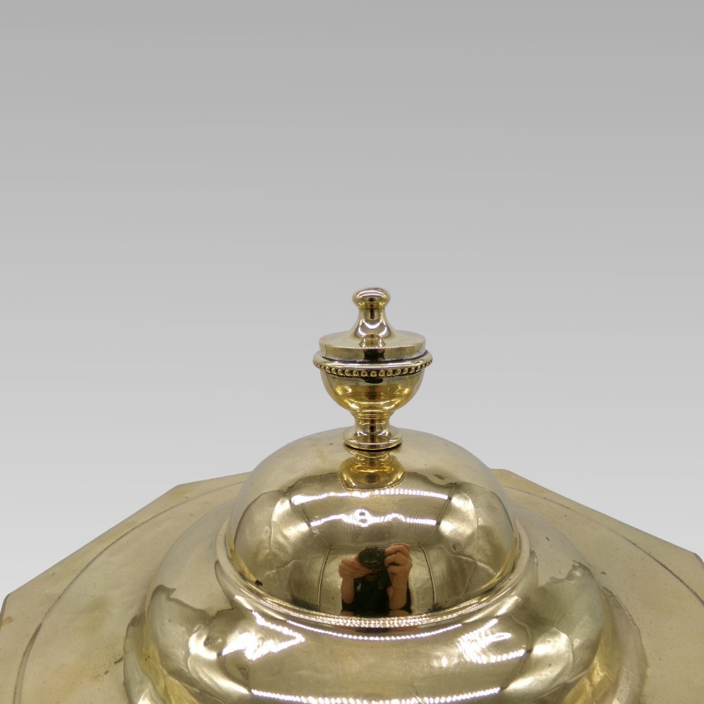 Stunning Antique Edwardian Polished Brass Coal Scuttle Bucket, Log Bin Inc Liner View II