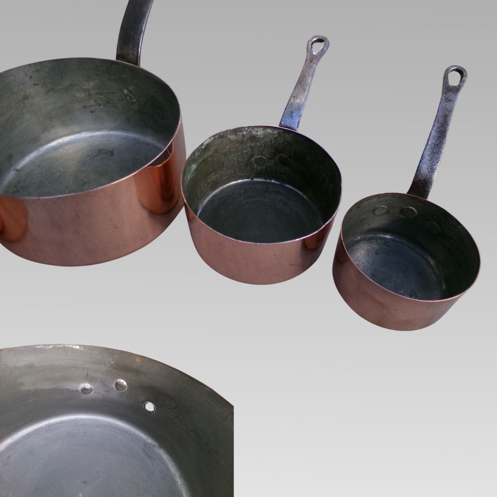 Stunning Vintage French Set of 7 Graduated Copper & Iron Cooking Saucepans Pans View VI