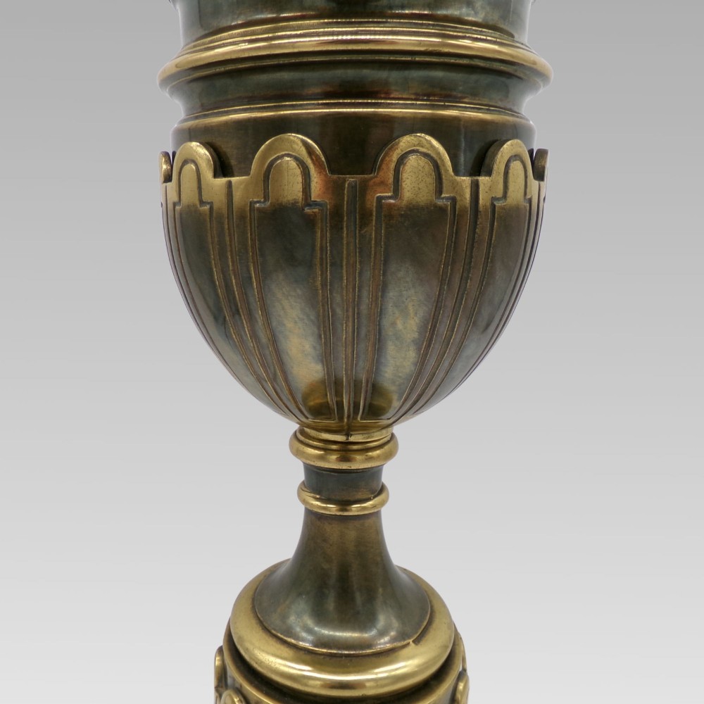 Stunning Large Proportioned Vintage English Brass Holywood Regency Table Lamp View III