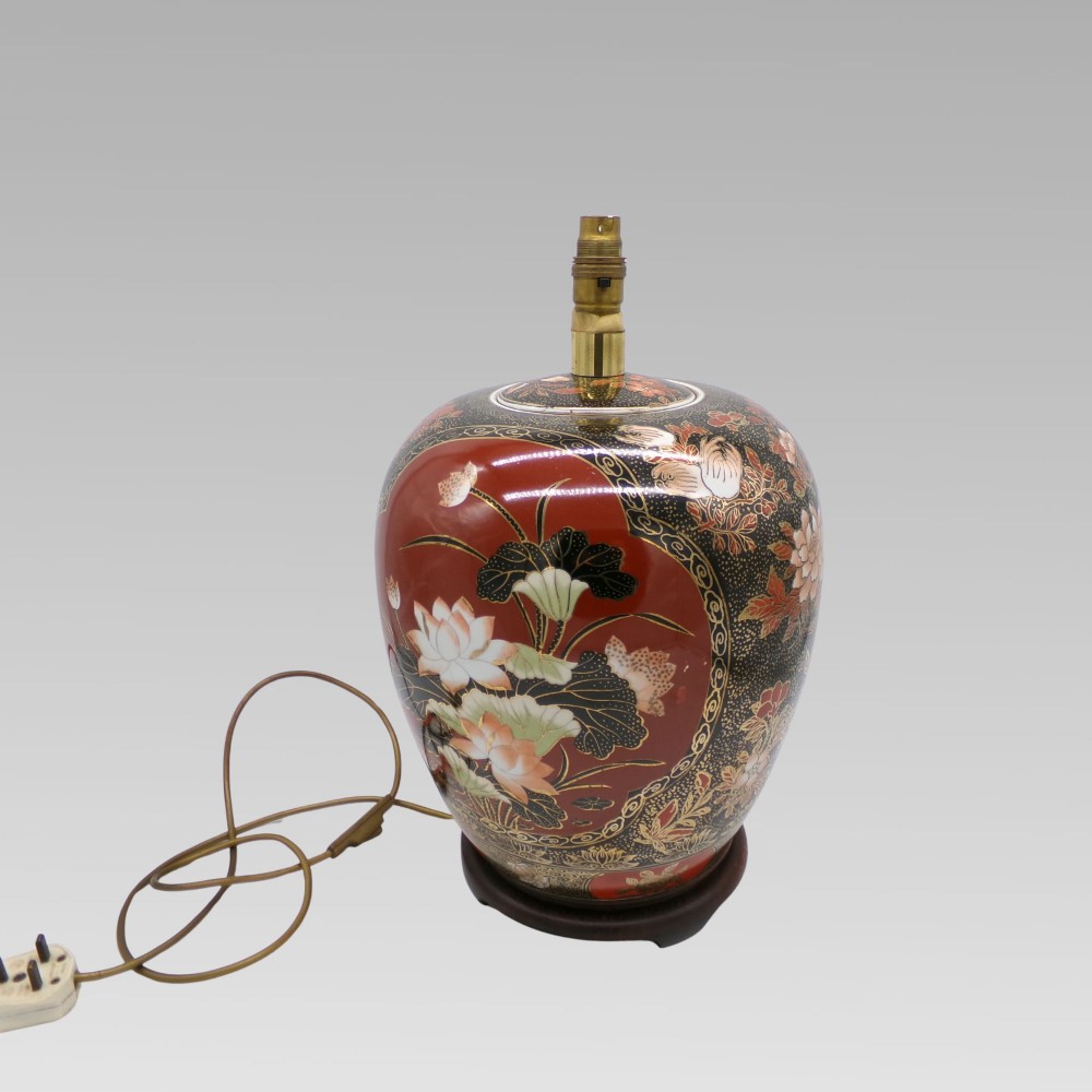 Large Red Floral Vintage Chinese Oriental Satsuma Style Bulbous Vase Table Lamp View II