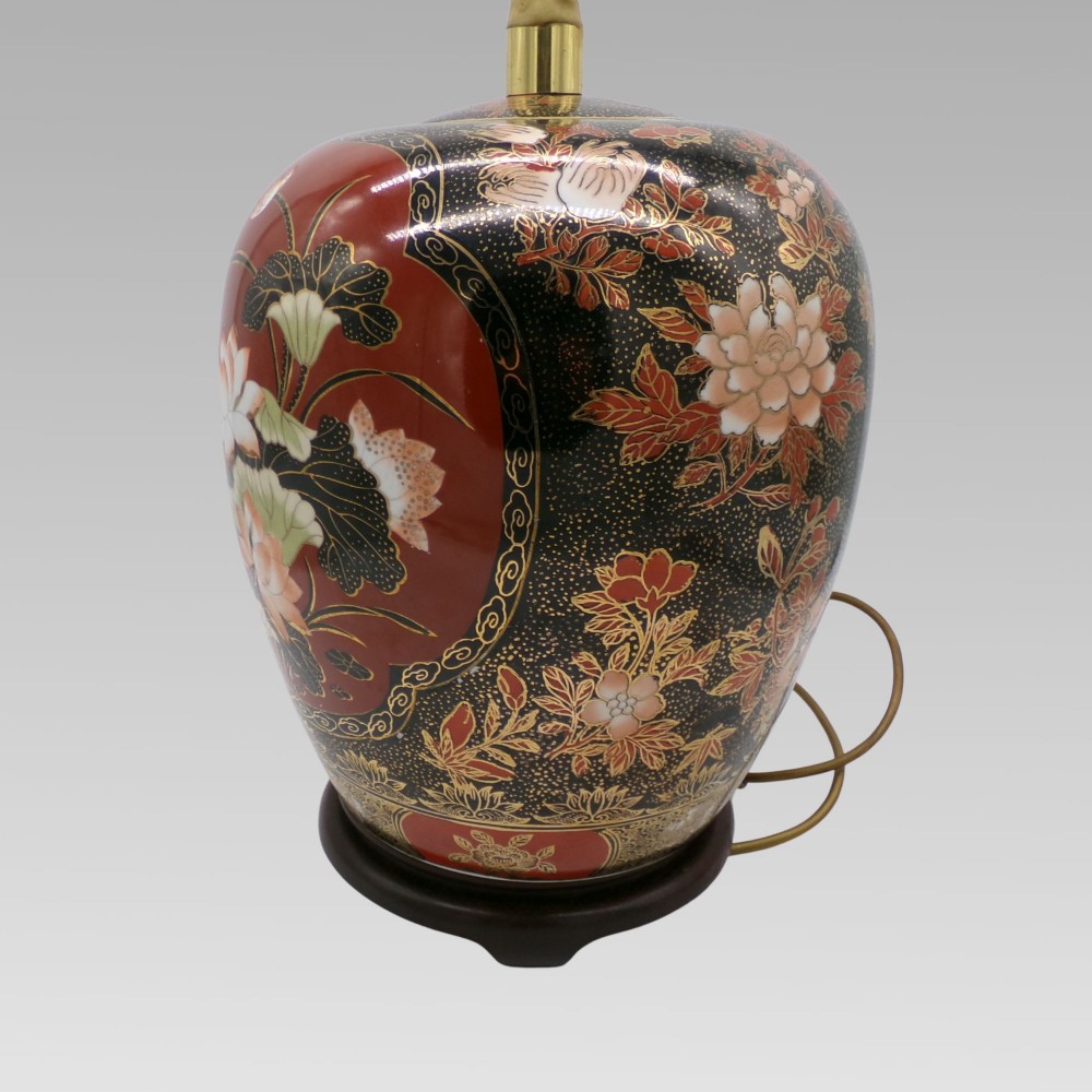 Large Red Floral Vintage Chinese Oriental Satsuma Style Bulbous Vase Table Lamp View III