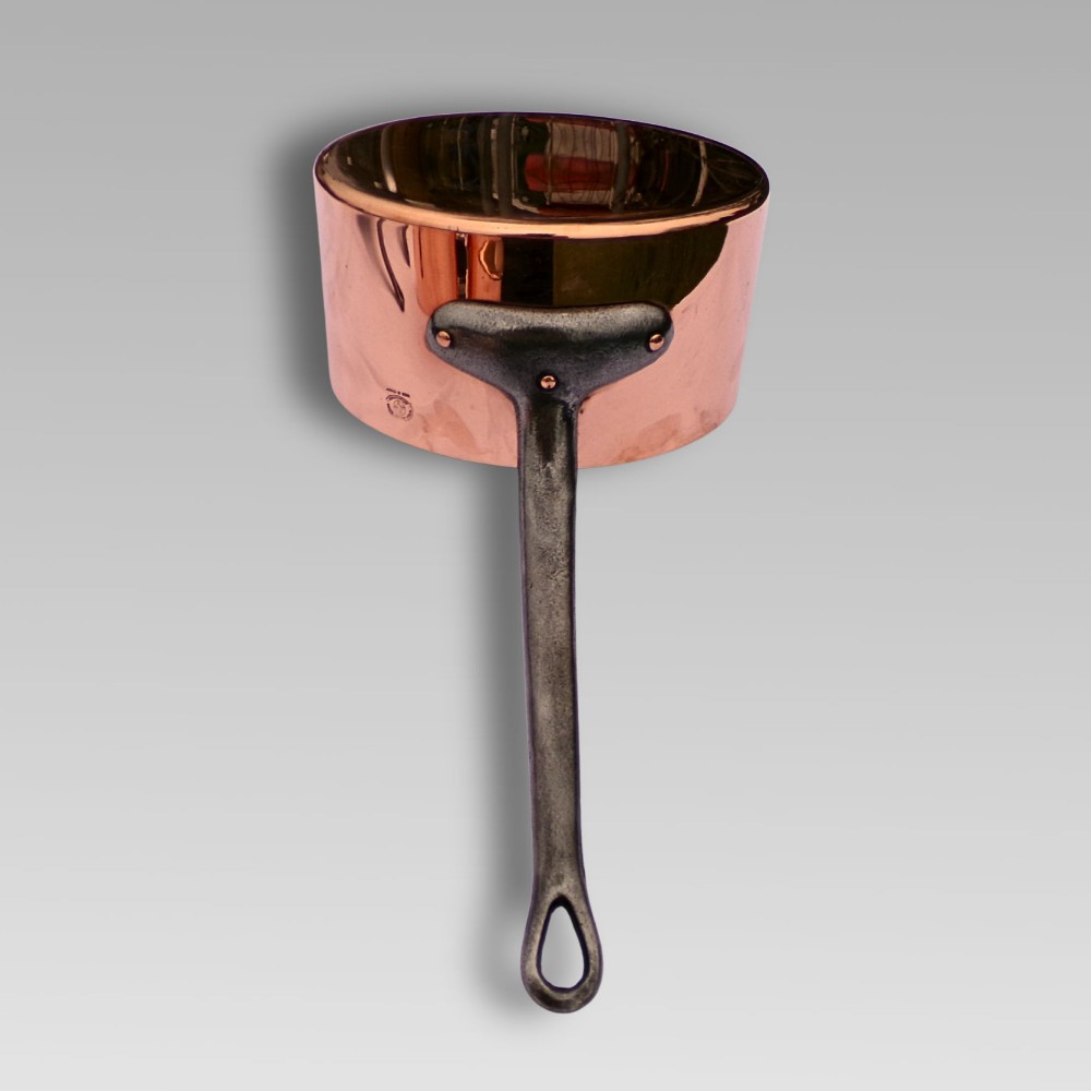 Stunning Vintage French Set of 5 Graduated Copper & Iron Cooking Saucepans Pans View III