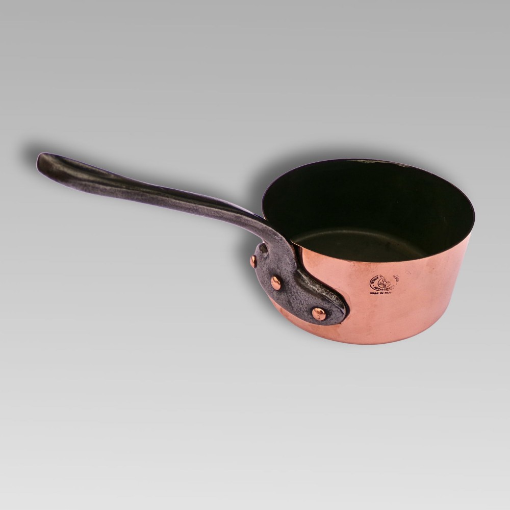Stunning Vintage French Set of 5 Graduated Copper & Iron Cooking Saucepans Pans View V
