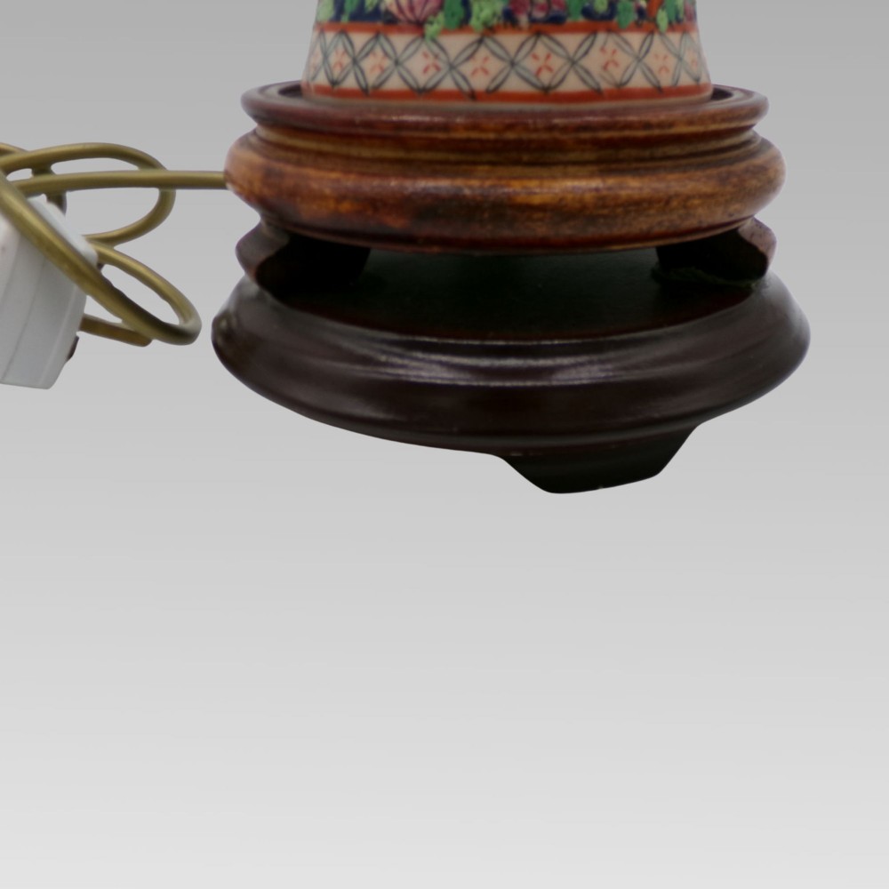 Charming Vintage Chinese Famille Rose Oriental Hand Painted Porcelain Table Lamp View VI