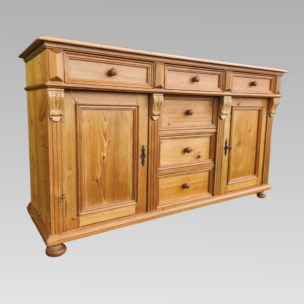 Exceptional Quality Antique Pitched Pine Kitchen Dresser Sideboard