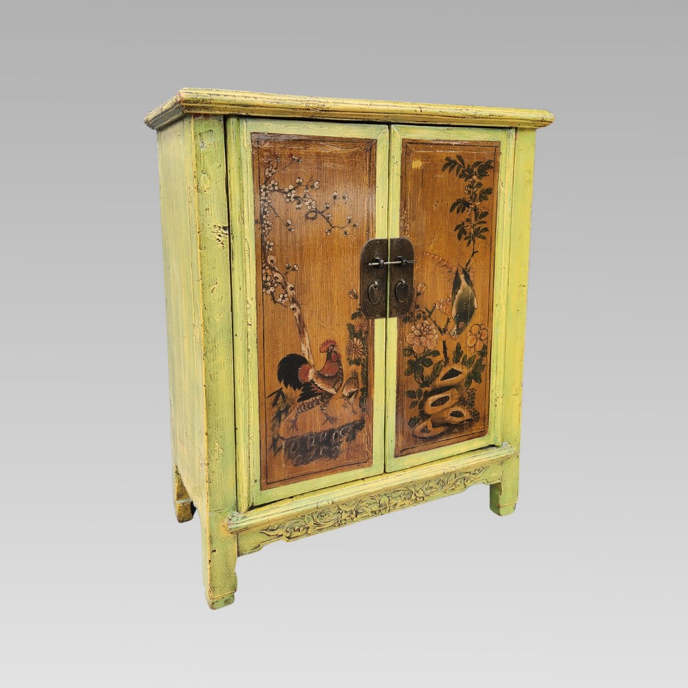 Fabulous Antique Chinese Oriental Yellow Lacquer Chinoiserie Storage Cupboard
