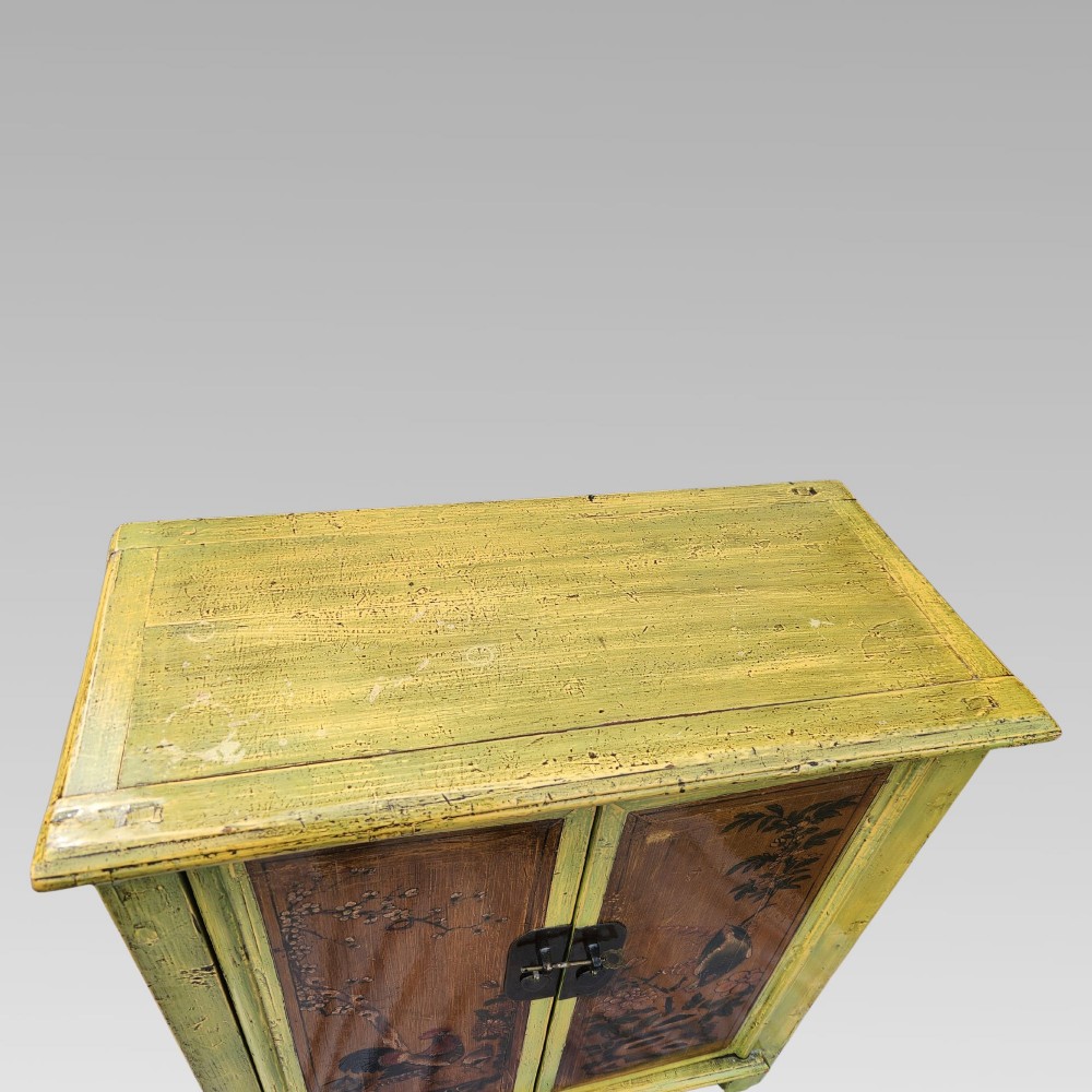Fabulous Antique Chinese Oriental Yellow Lacquer Chinoiserie Storage Cupboard View IV
