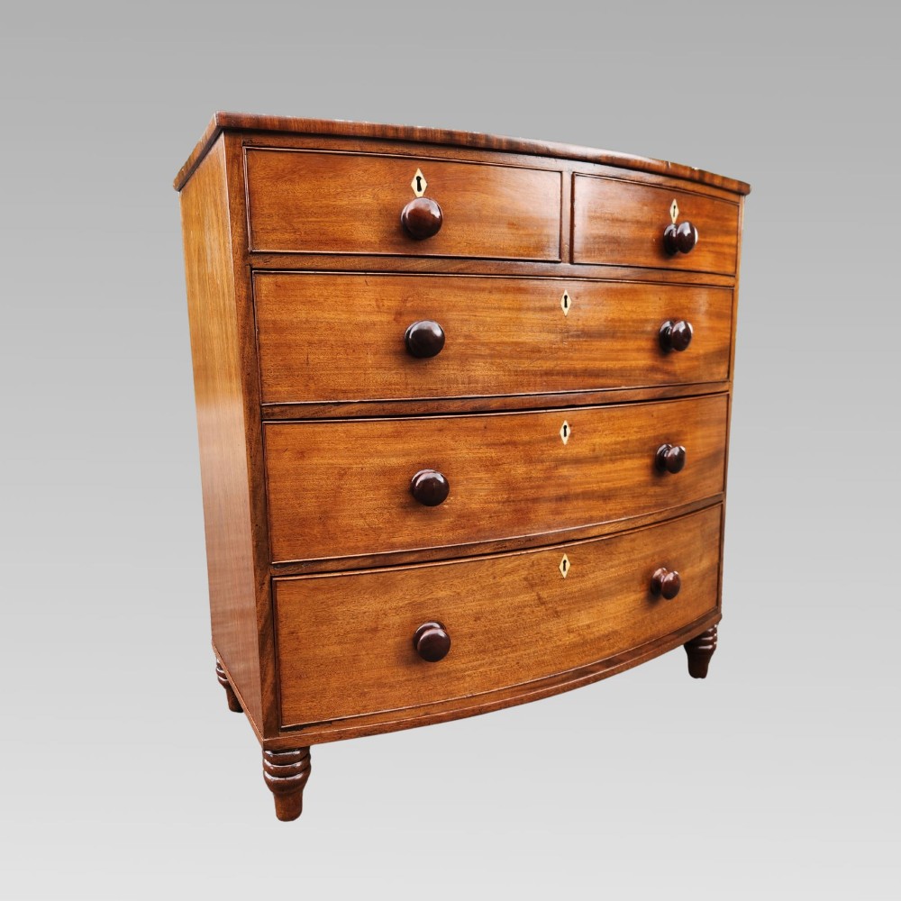 Fabulous Antique Victorian Flame Mahogany Bow Front Chest of Drawers