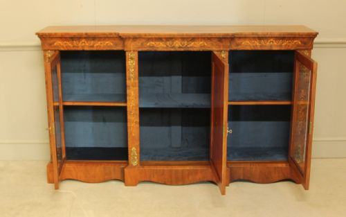 A VICTORIAN BURR WALNUT BREAKFRONT BOOKCASE DISPLAY SIDEBOARD - ADDITIONAL PHOTO 4