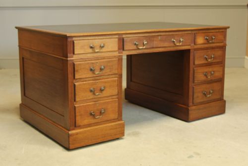 fig 1. A Large mahogany kneehole writing desk.