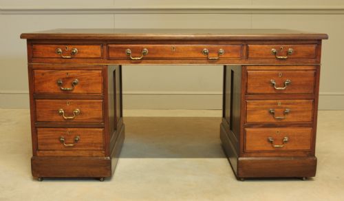 fig 1. Elegant 20th Century Mahogany Twin Pedestal Desk