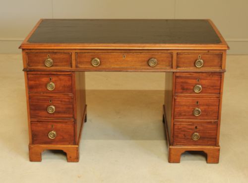 fig 1. A GEORGIAN MAHOGANY TWIN PEDESTAL DESK